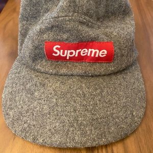 SUPREME 5 Panel Hat